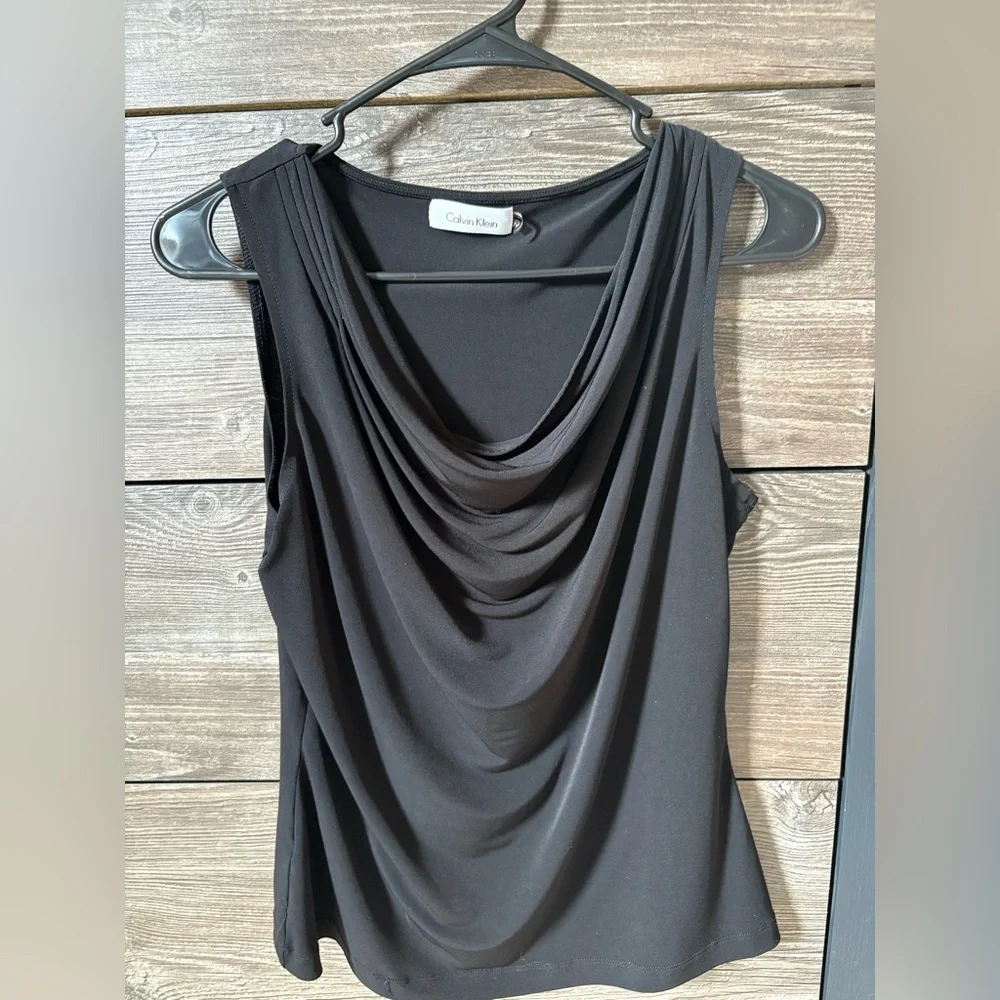 Sexy Black Calvin Klein Cowl Neck Sleeveless Tank, size Medium - Picture 4 of 10